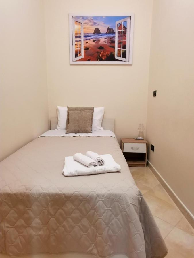Apartamento Loft Magna Grecia Reggio Calabria Centro Storico A 3 Minuti A Piedi Dal Mare Exterior foto
