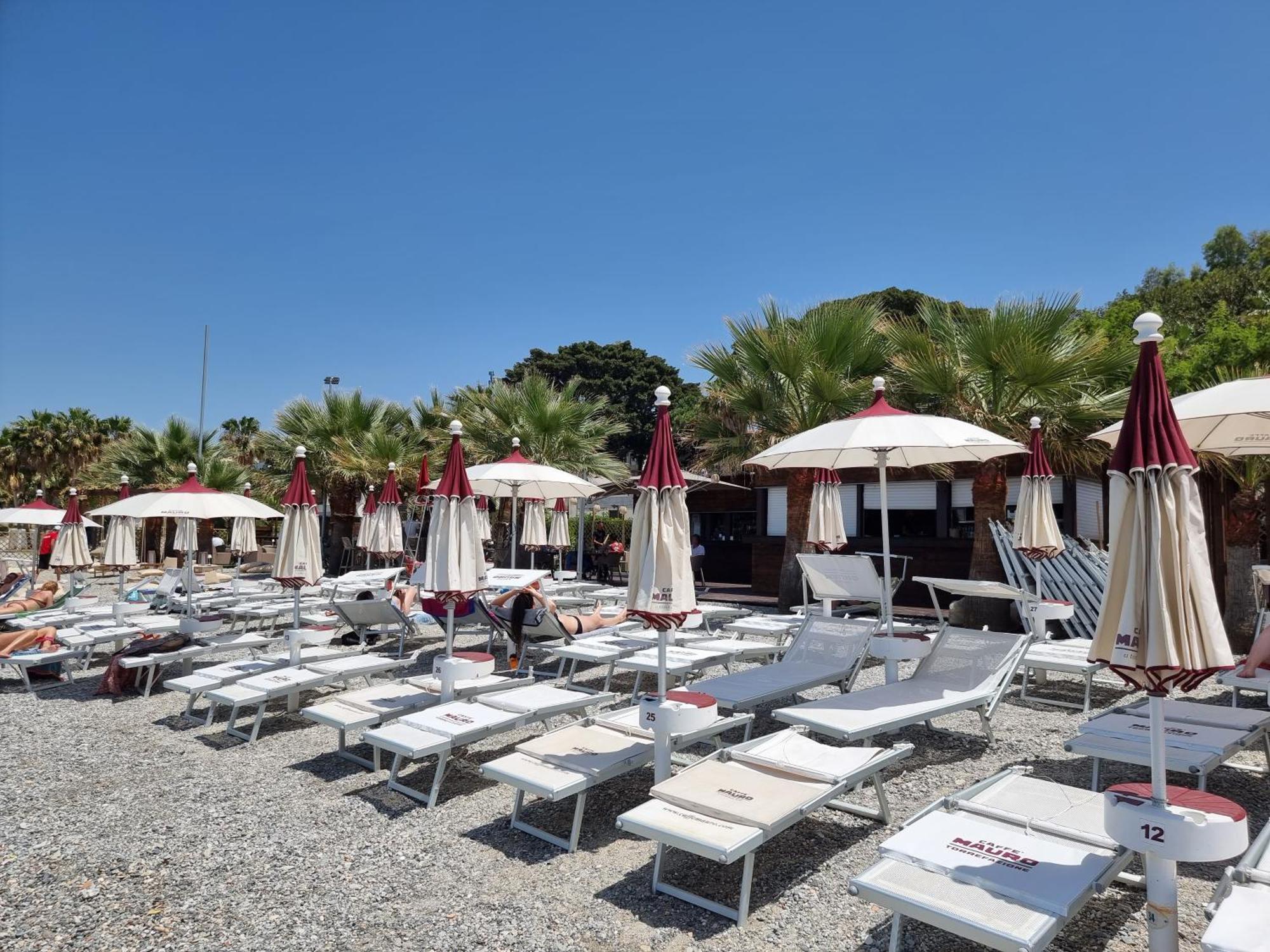 Apartamento Loft Magna Grecia Reggio Calabria Centro Storico A 3 Minuti A Piedi Dal Mare Exterior foto